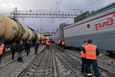 В Челябинской области грузовой поезд сошел с рельсов - chel.mk.ru - Челябинская обл.