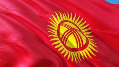 Киргизия эвакуировала 13,5 тысяч жителей из зоны конфликта на границе - piter.tv - Киргизия - Таджикистан - Баткенской обл.