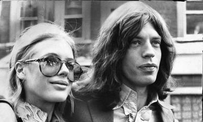 Мик Джаггер - Марианна Фейтфулл, самая знаменитая тусовщица Лондона 60-х годов и первая любовь лидера The Rolling Stones, выпустила новый альбом - lenta.ua - Украина - Лондон