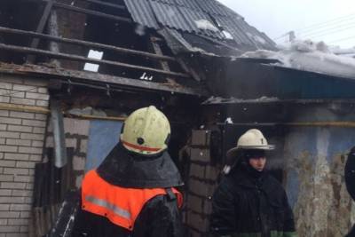 На Сумщине семья во время тушения пожара в доме забыла о 5-летнем сыне в комнате - rupor.info - Сумская обл.