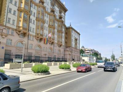 Посольство США в России сократит штат сотрудников в четыре раза - polit.info - Россия - США - Визы