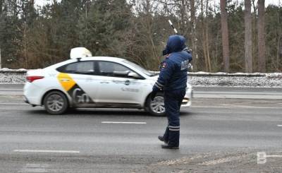 Агина Алтынбаева - В Казани оштрафовали водителя, посадившего ребенка за руль - realnoevremya.ru - респ. Татарстан - Набережные Челны - Казань - район Высокогорский