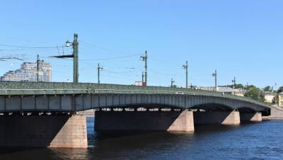 Ремонт Литейного моста закончен, но пробки остались - dp.ru