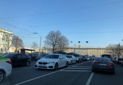«Такое чувство, что никто не работает»: петербуржцы жалуются на пробки в середине рабочего дня - rosbalt.ru - Санкт-Петербург