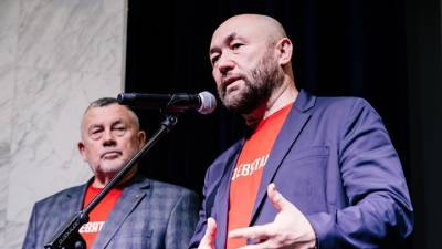 Тимур Бекмамбетов - Михаил Девятаев - "Это был вызов!": интервью с режиссером "Девятаева" Тимуром Бекмабетовым - vesti.ru