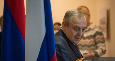 Потерянную в Крыму 77 лет назад медаль "За боевые заслуги" вручили сыну героя в Армении - ru.armeniasputnik.am - Крым - Симферополь