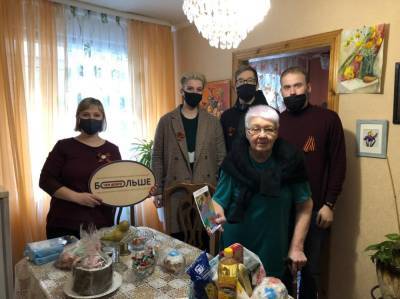 Пожилых липчан в канун Пасхи и Дня Победы поздравили общественники - lipetskmedia.ru - Липецкая обл.