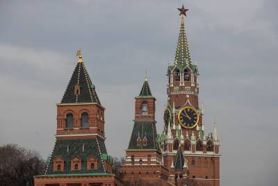 Дмитрий Песков - Владимир Уйба - Олег Михайлов - В Кремле одобрили риторику главы Коми, обещавшего «урыть» депутата от КПРФ - znak.com - респ. Коми