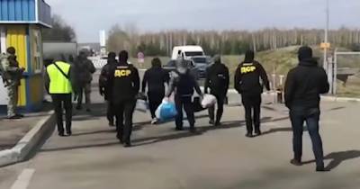 Украина отправила обратно в Россию двух криминальных авторитетов (ВИДЕО) - dsnews.ua - Россия - Харьков