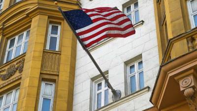 США объявили о прекращении выдачи виз гражданам России - lenta.ua - Москва - Россия - США - Посольство - Визы