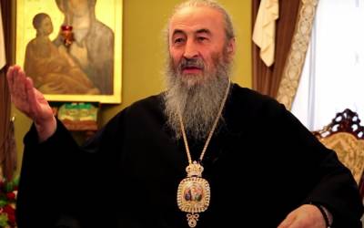 митрополит Онуфрий - Митрополит Онуфрий обратился к верующим с призывом соблюдать правила карантина во время Пасхальных богослужений - akcenty.com.ua