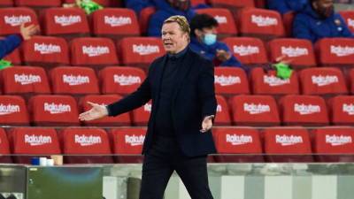 Рональд Куман - Наставник "Барселоны" Куман дисквалифицирован на два матча Ла Лиги - vesti.ru - Испания