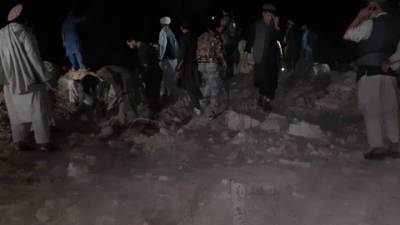 В Афганистане разбирают завалы с телами после теракта - vesti.ru - Афганистан - Kabul
