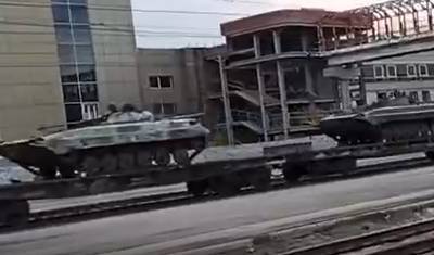 Танки и военную технику заметили на железнодорожном вокзале в Тюмени - nashgorod.ru - Тюмень - Тюменская обл. - Курганская обл.
