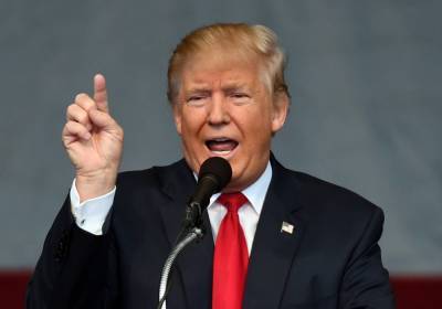 Дональд Трамп - Джо Байден - Трамп призвал бойкотировать Coca-Cola и ряд других американских компаний - news-front.info - США - шт. Джорджия