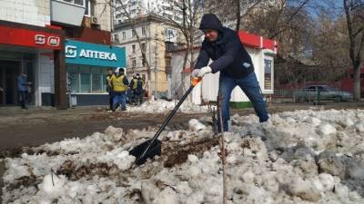 В Самаре провели первый субботник в 2021 году - runews24.ru - Самара