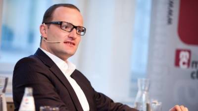 Йенс Шпан - Роберт Кох - Привившиеся от коронавируса граждане Германии смогут свободно посещать магазины и путешествовать - nation-news.ru
