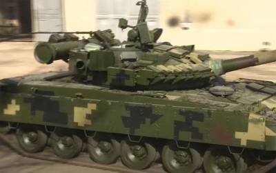 В МИД ФРГ и Франции исчезновения танков ВСУ с мест хранения не комментируют, зато «внимательно следят за перемещениями российских войск» - topwar.ru - Киев - Париж - Берлин