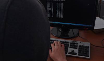 Мошенник обманом заставил пенсионерку из Уфы перевести ему 500 тысяч рублей - mkset.ru - Уфа