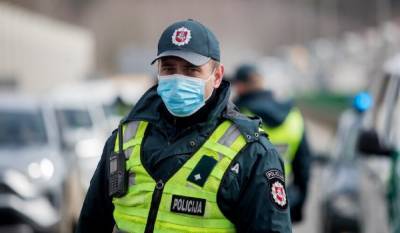 Полиция Литвы попала в конец списка на вакцинацию и угрожает блокировать Сейм - 24tv.ua - Литва