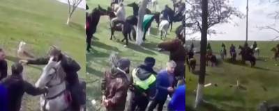 На границе с Дагестаном задержали порядка 30 чеченских всадников - runews24.ru - респ. Дагестан - респ. Чечня