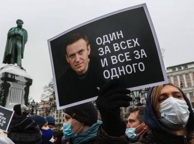 Иван Жданов - Навальный - Сторонники Навального едут в Покров добиваться оказания ему медицинской помощи - sobesednik.ru - Москва - Владимирская обл. - Покров