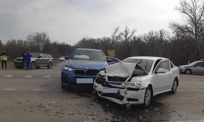 Под Волгоградом сын местного бизнесмена протаранил автомобиль судьи - og.ru - Волгоград - Волгоградская обл.