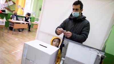 В Болгарии завершилось голосование на парламентских выборах - russian.rt.com - Болгария