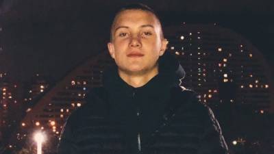 «Был здоровее всех»: директор ФК «Знамя Труда» о смерти 18-летнего защитника - 5-tv.ru