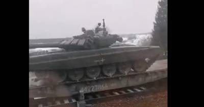 Россия перебрасывает танковую дивизию из Кемерово под границу с Украиной, - расследование (видео) - focus.ua - Россия - Сирия - Воронеж - Кемерово