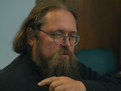 патриарх Кирилл - Андрей Кураев - Патриарх Кирилл утвердил лишение сана протодиакона Кураева, но дал ему шанс на «исправление» - rosbalt.ru - Москва