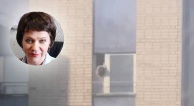 Маленькая девочка висела в окне за Волгой: полковник полиции обратилась к ярославцам. Видео - progorod76.ru - Ярославская обл. - Ярославль