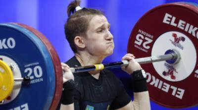 Украинка Конотоп выиграла три золота на ЧЕ по тяжелой атлетике в Москве - sportarena.com - Москва