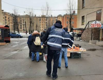 Александр Невский - За неделю в Петербурге снесли 39 нелегальных ларьков - abnews.ru - Петербурга