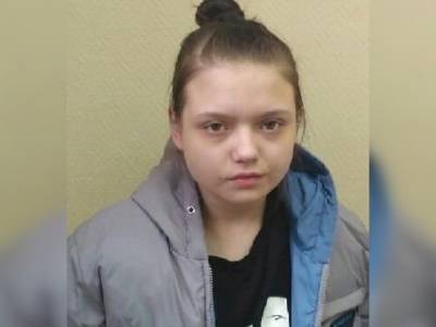 Ушла в сланцах: в Челябинской области пропала девочка-подросток - u24.ru - Челябинская обл. - Челябинск - Магнитогорск