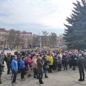 В Полтаве продолжаются антикарантинные протесты. Фото - reporter-ua.com - Полтава