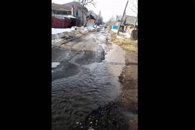 Река на месте улицы Парашютной образовалась в Ижевске - izhevsk.mk.ru - Ижевск
