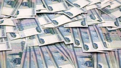 Россияне просрочили кредиты почти на 1 трлн рублей - riafan.ru - Москва