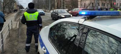 Автоинспекторы поймали в Петрозаводске за выходные 8 водителей подшофе - stolicaonego.ru - Петрозаводск - республика Карелия