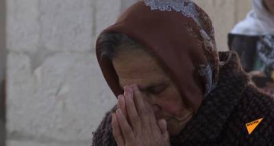 В день Пасхи миротворцы сопроводили около 300 паломников в Амарас – видео - ru.armeniasputnik.am - Армения - район Мартунинский