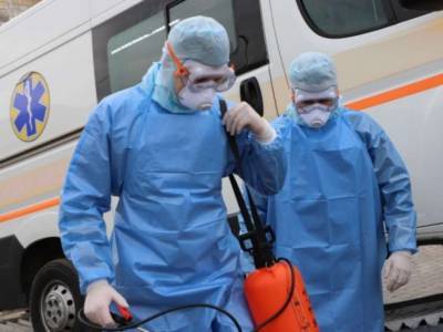 Виталий Кличко - В столице за сутки от COVID-19 умерло более 30 человек - lenta.ua - Киев - Киев