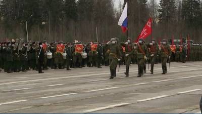 В Алабине прошла первая совместная репетиция парада в честь Дня Победы - 1tv.ru