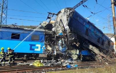 В Чехии столкнулись два товарных поезда, есть погибший - korrespondent.net - Чехия