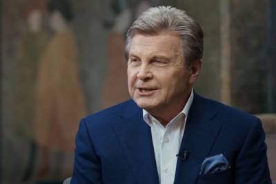 Лев Лещенко - «Мощная стенокардия»: Лев Лещенко перенес четыре сердечных приступа после коронавируса - vm.ru