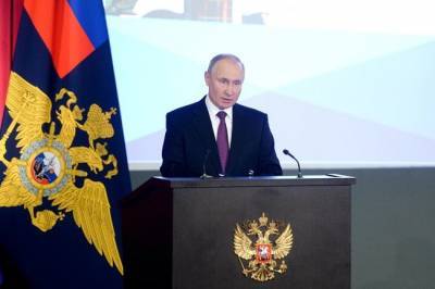 Владимир Путин - Дмитрий Песков - Как жить дальше? Чего ждут от Послания Путина Федеральному Собранию - infox.ru