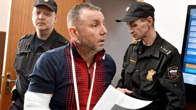 Андрей Васильев - Бизнесмены потребовали от полковника ФСБ Черкалина компенсацию в 16,6 млрд рублей - newizv.ru - Москва