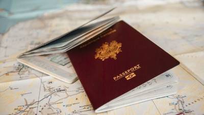 Мария Базарева - Петербуржцы посетовали на огромную очередь за загранпаспортами в одном из отделений УФМС - nation-news.ru - район Красногвардейский