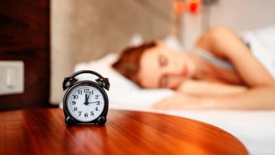 Александр Калинкин - Невролог назвал эффективный способ, позволяющий выспаться - vesti.ru