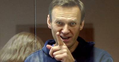 Алексей Навальный - "Левада-центр": треть россиян считают несправедливым решение суда отправить Навального в колонию - rus.delfi.lv - Москва - Латвия