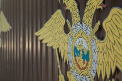 Telegram-канал: Уволенный за селфи с трупами полицейский вернулся на службу - mk.ru - Москва